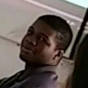 Meet your Posher, Alijah